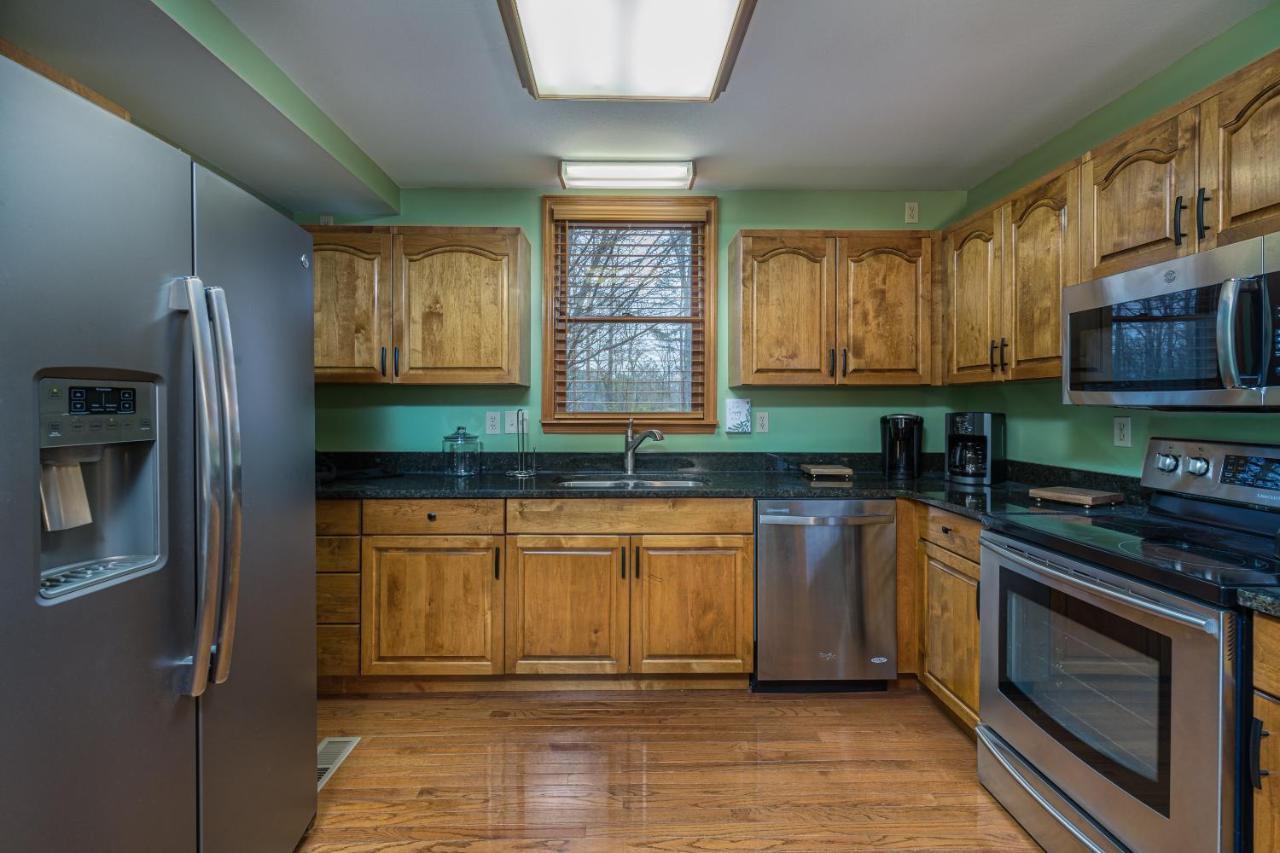 North Ridge Place Brand New Log Cabin With Hot Tub Great Location Sevierville Zewnętrze zdjęcie