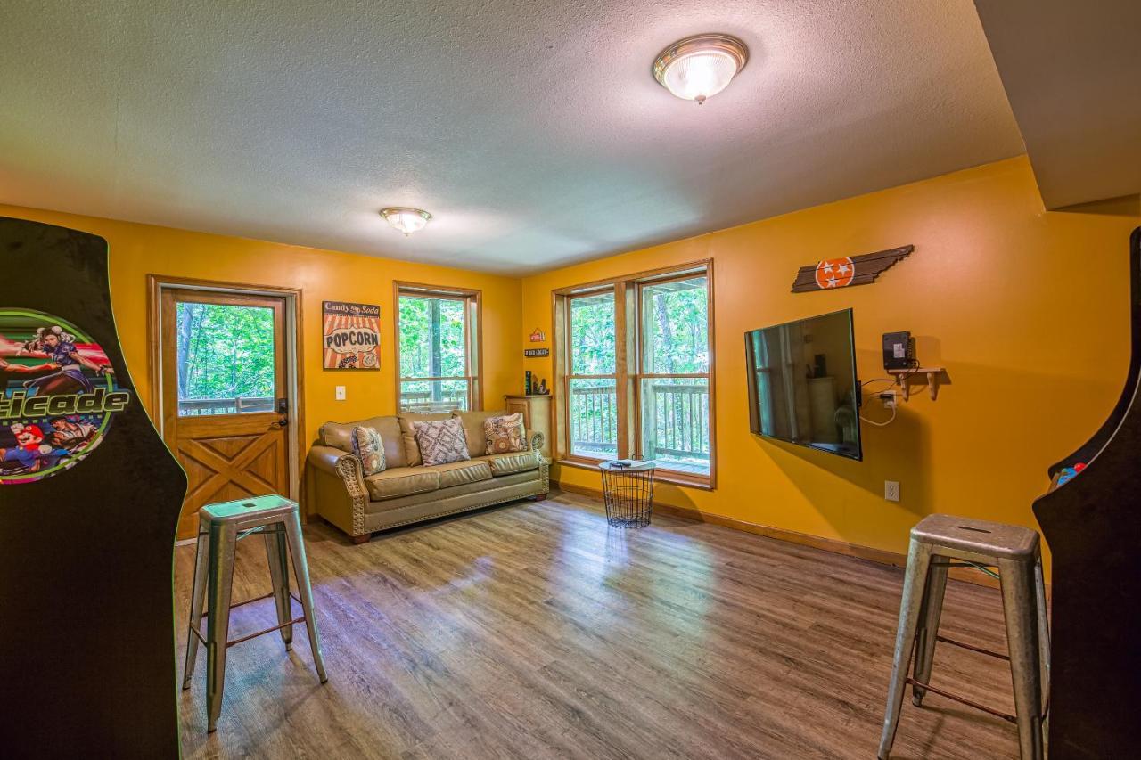 North Ridge Place Brand New Log Cabin With Hot Tub Great Location Sevierville Zewnętrze zdjęcie