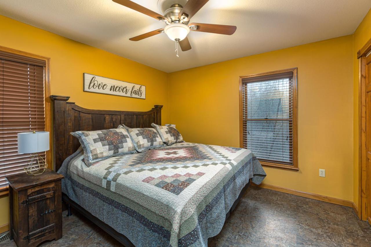 North Ridge Place Brand New Log Cabin With Hot Tub Great Location Sevierville Zewnętrze zdjęcie