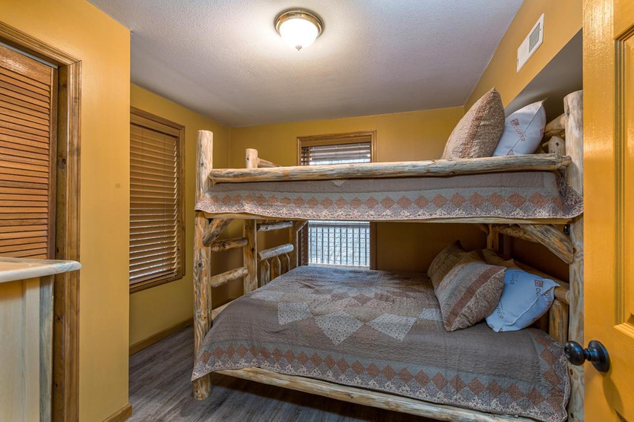 North Ridge Place Brand New Log Cabin With Hot Tub Great Location Sevierville Zewnętrze zdjęcie