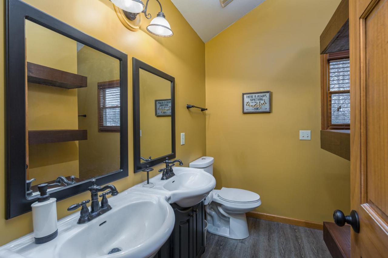 North Ridge Place Brand New Log Cabin With Hot Tub Great Location Sevierville Zewnętrze zdjęcie